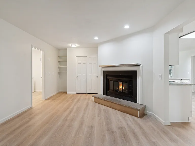 2410 Wealdstone Rd — Photo 11