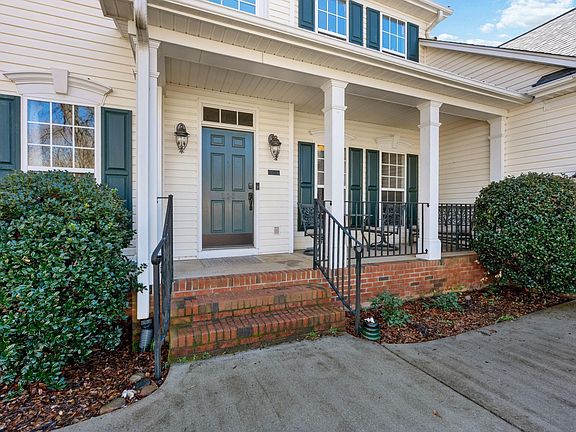 4th image of 202 Ridge Bay Ct