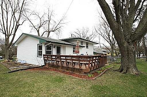 3rd image of 3308 Hillsdale Dr