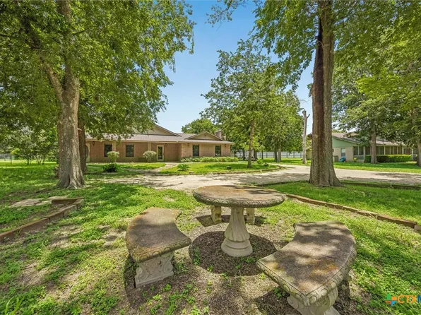 1024 Terminal Loop Rd, McQueeney, TX 78123
