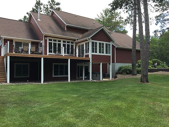 Walk out basement/large deck