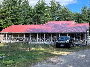 8 Bean Smith Dr, Effingham, NH 03882