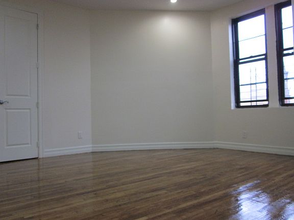 2nd image of 332 Rogers Ave APT B2