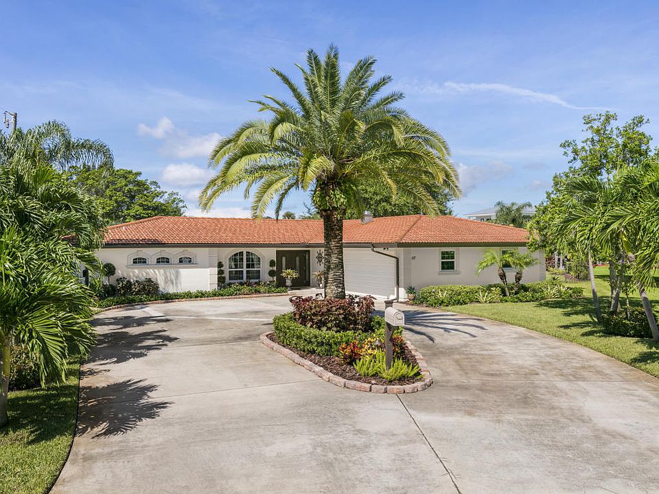 1st image of 117 Cat Cay Ln