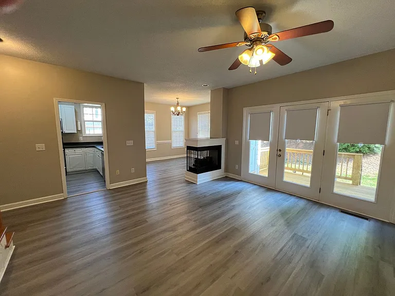 7706 Astoria Pl — Photo 13