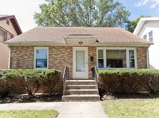 2014 C St SW, Cedar Rapids, IA 52404