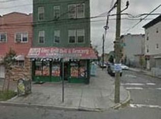 129 Glen St, Brooklyn, NY 11208