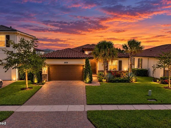 8410 NW GREENBANK Circle, Port St Lucie, FL 34987