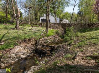 2304 Terwood Rd, Huntingdon Valley, PA 19006