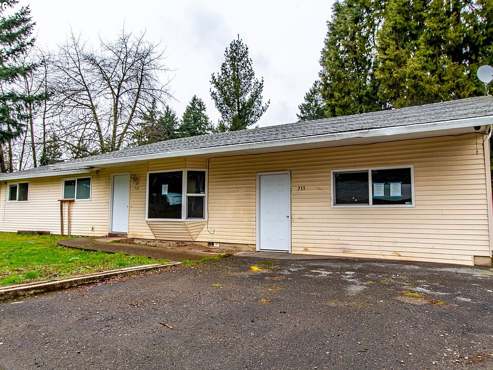 1st image of 711 NE 113th Ave