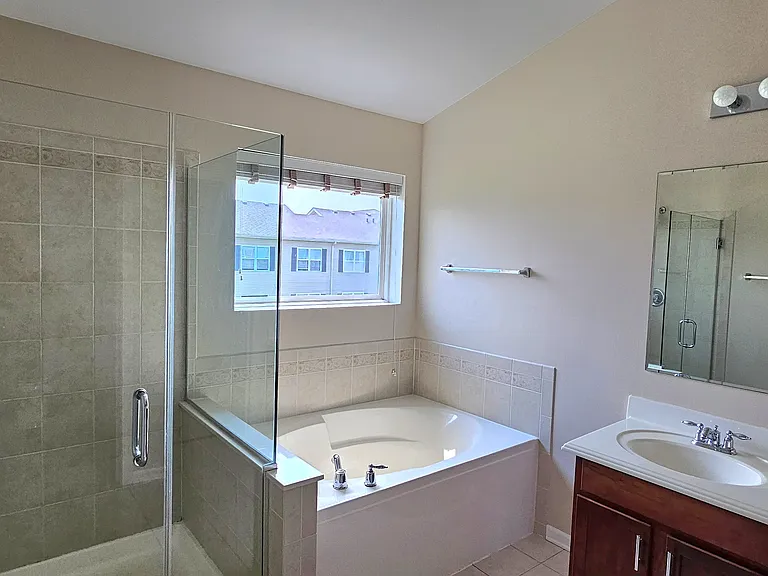 481 Silver Charm Dr — Photo 15