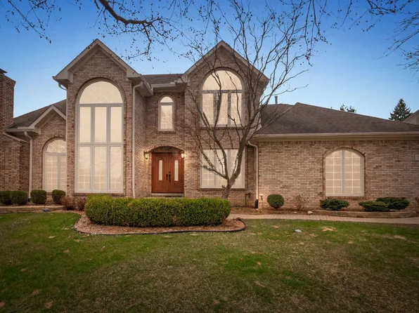 21677 Sheffield Dr, Farmington Hills, MI 48335