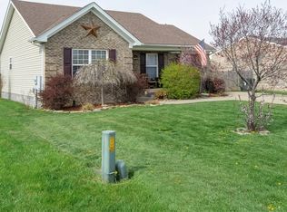 193 Beechcliff Cir, Shepherdsville, KY 40165