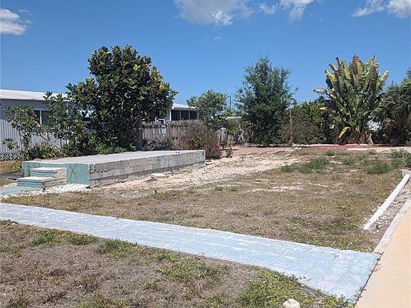 2nd image of 1273 KINGFISHER DRIVE LOT 45