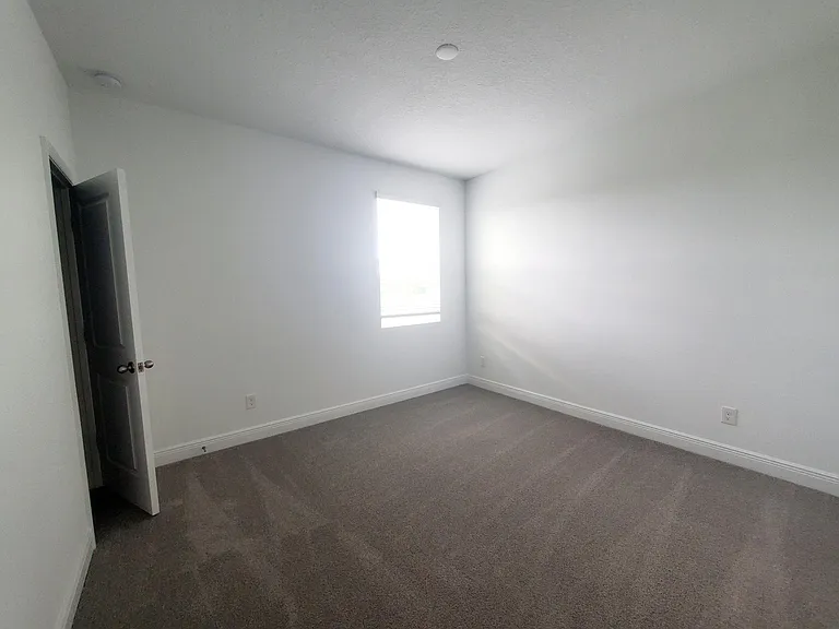 2058 Emerald Springs Dr — Photo 11