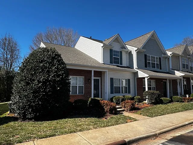 2540 Halle Ann Cir