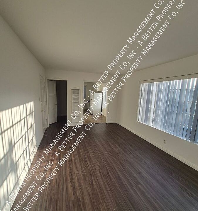 1st image of 4596 N Banner Dr APT 3