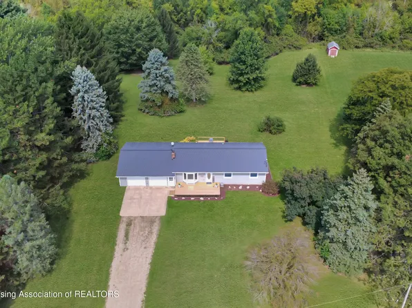 4984 W Lehman Rd, Dewitt, MI 48820