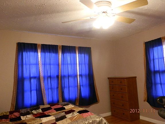 5th image of 613 NW Avenue G