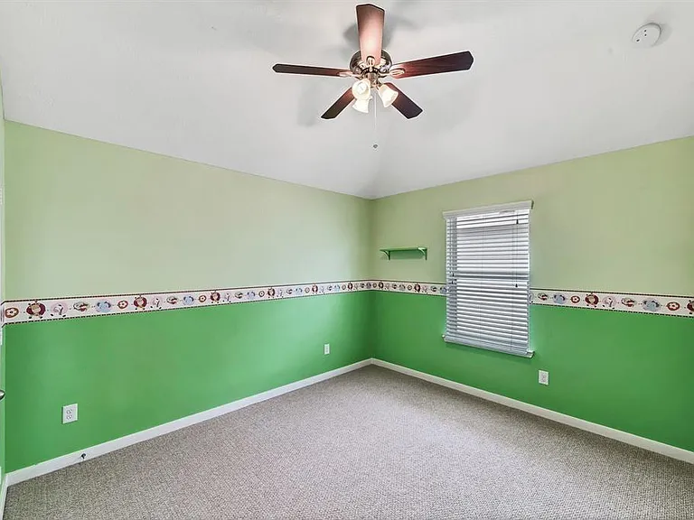 24122 Haywards Crossing Ln — Photo 24