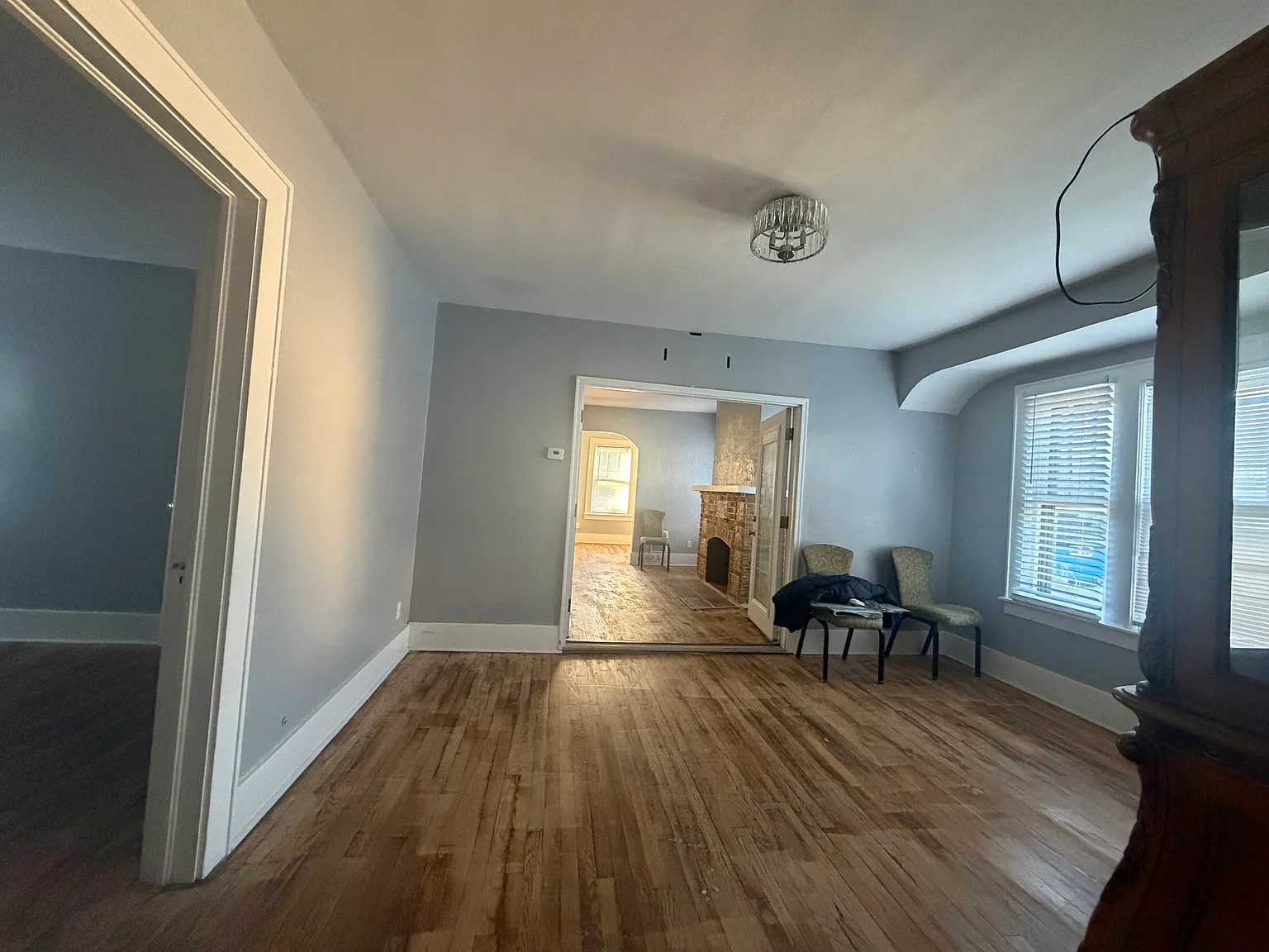 3 bed, 1200 sqft, $1,800 — Photo 3