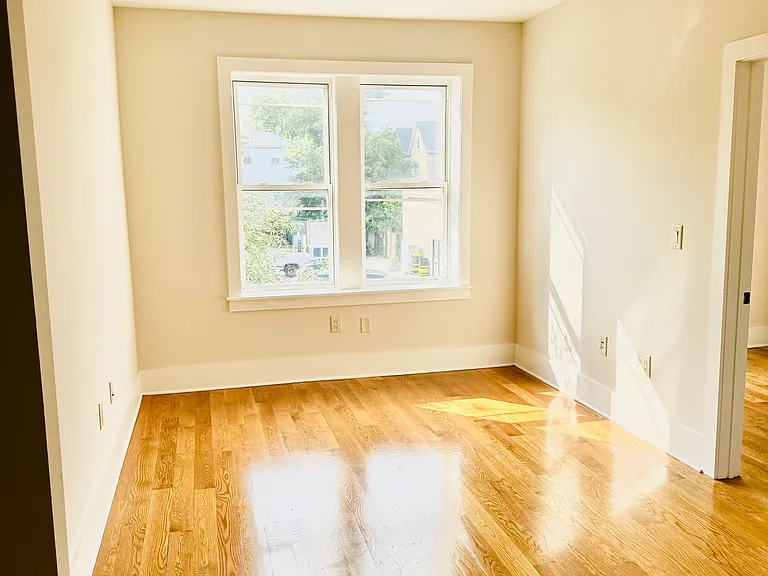 770 Broadway #1 — Photo 2