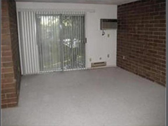 5th image of 115 W Squantum St APT 515