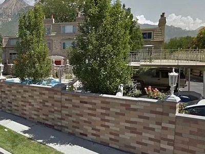 2220 E Murray Holladay Rd APT 208, Holladay, UT, 84117