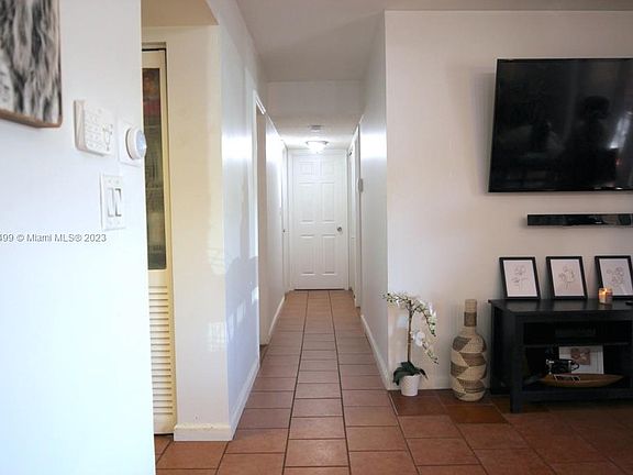 5th image of 18240 Mediterranean Blvd #1-11