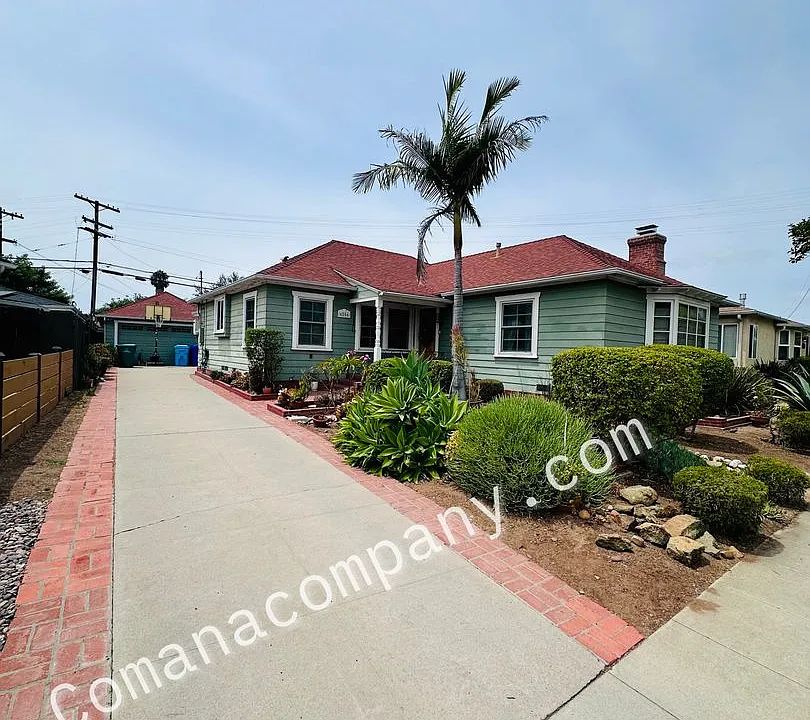 4806 Aragon Dr