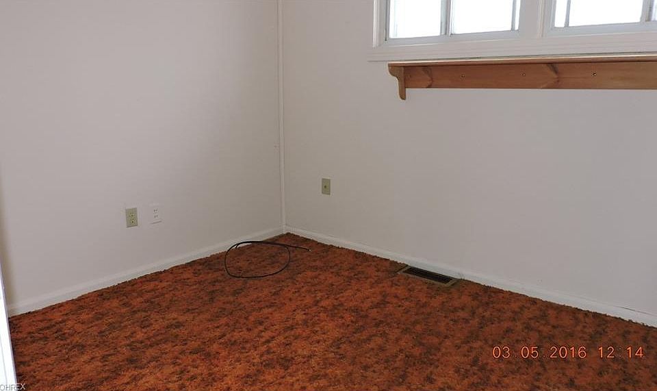 2nd image of 540 Poplar St