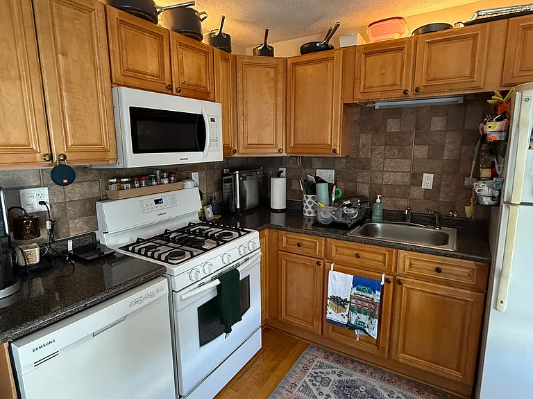 1 K Street Pl #3 — Photo 3