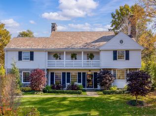 2717 Wadsworth Rd, Shaker Heights, OH 44122