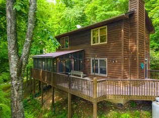 903 Plott Balsam Rd, Maggie Valley, NC 28751