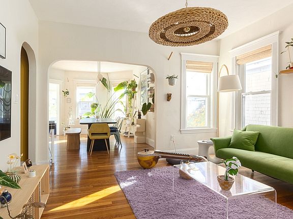2nd image of 103 Fayerweather St #2