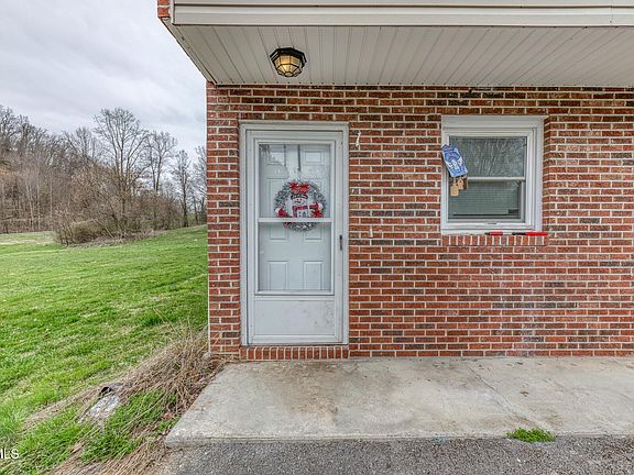 2nd image of 23254 Clayman Valley Rd