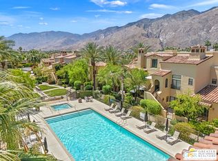 1015 S Villorrio Dr, Palm Springs, CA 92262