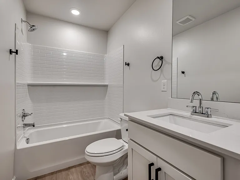19511 Horseshoe Ave — Photo 20