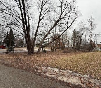 7664 8th St, Stanwood, MI, 49346