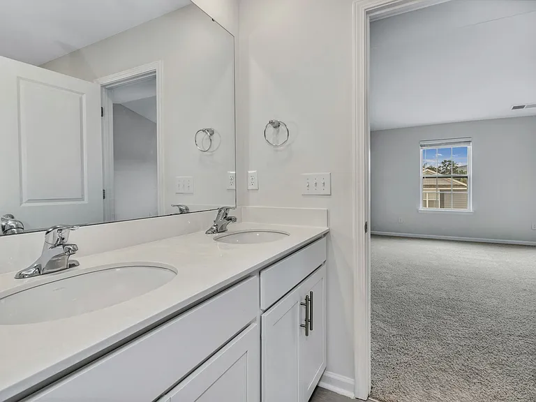 229 Marathon Ln — Photo 35