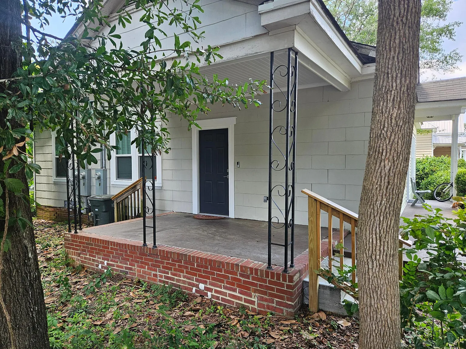 1 bed, 850 sqft, $1,200 — Photo 2