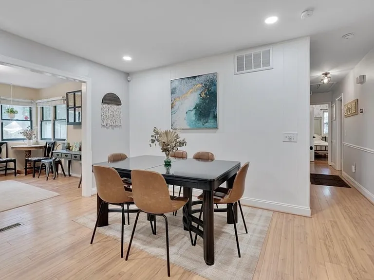 409 Northclift Dr — Photo 24