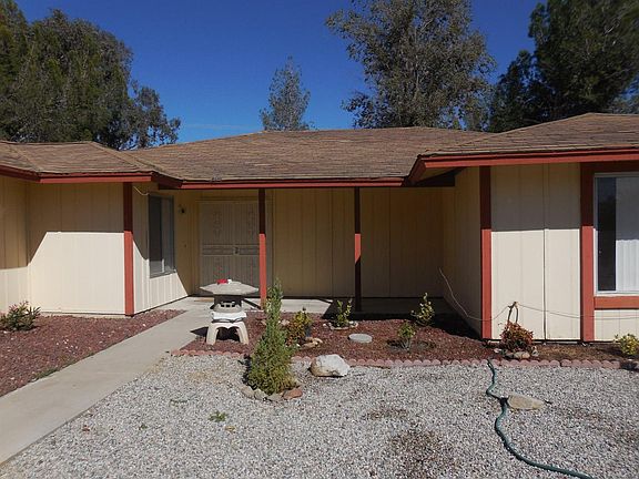 5th image of 16970 Lorene Dr