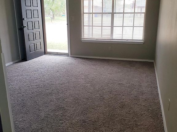 3rd image of 300 S Meadow Ln