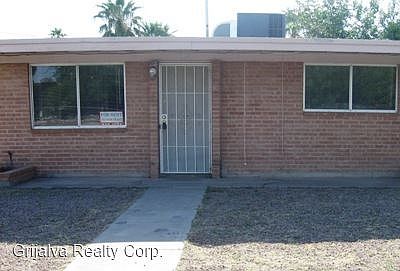 1st image of 2709 N Palo Verde Ave