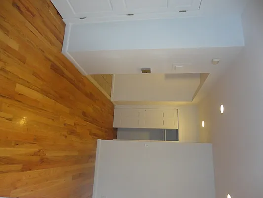 Rented by New York Residence | media 42