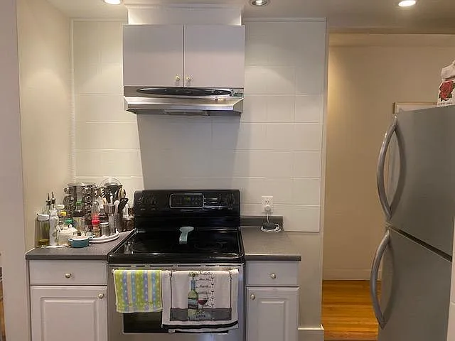 1038 Beacon St #101 — Photo 8