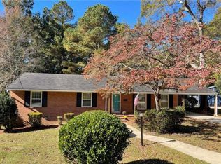256 Westwood Dr, Fayetteville, NC 28303