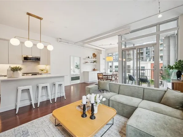 191 King St S Unit 313, Waterloo, ON N2J 1R1