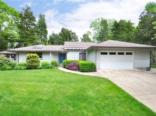 18 Gounod Rd, Westerly, RI 02891